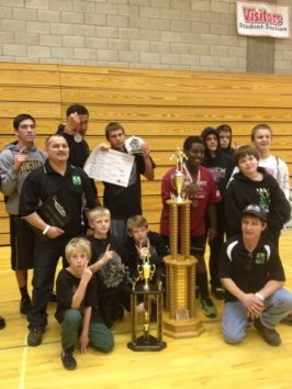 644601_278480585616609_948784401_n